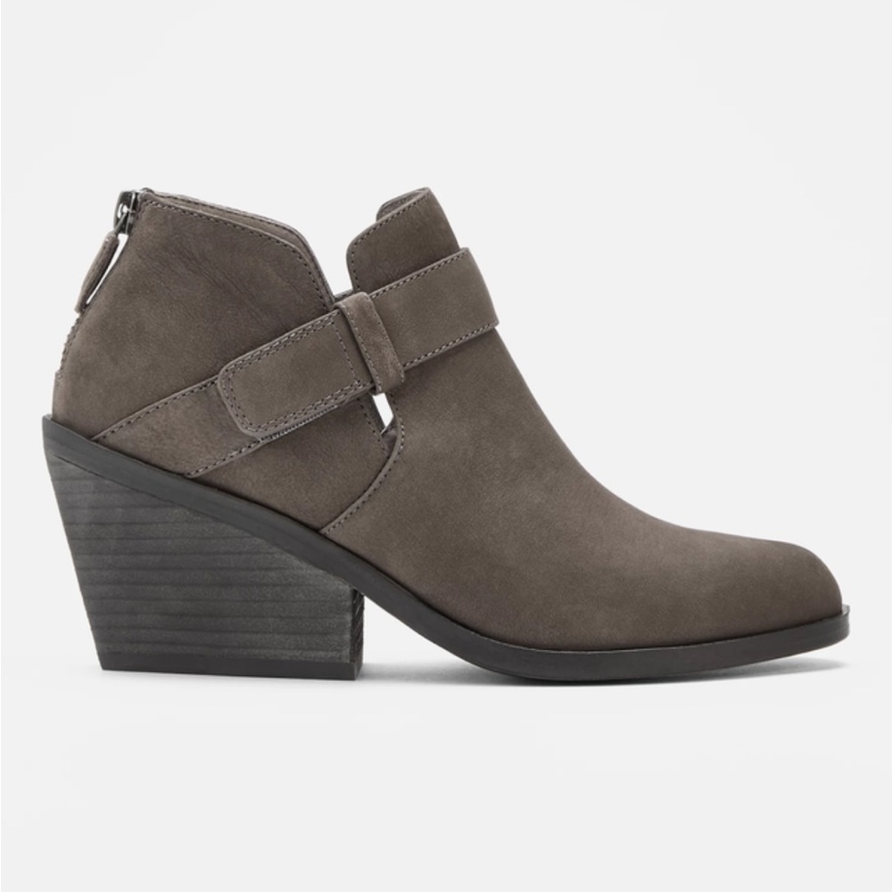 Eileen Fisher Taupe Cutout Ankle Boots size 11
